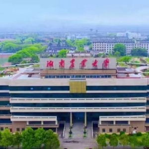 湖南農(nóng)業(yè)大學(xué)-LED電子屏系統(tǒng)